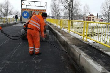 Pregătirea pentru asfaltarea de ieri