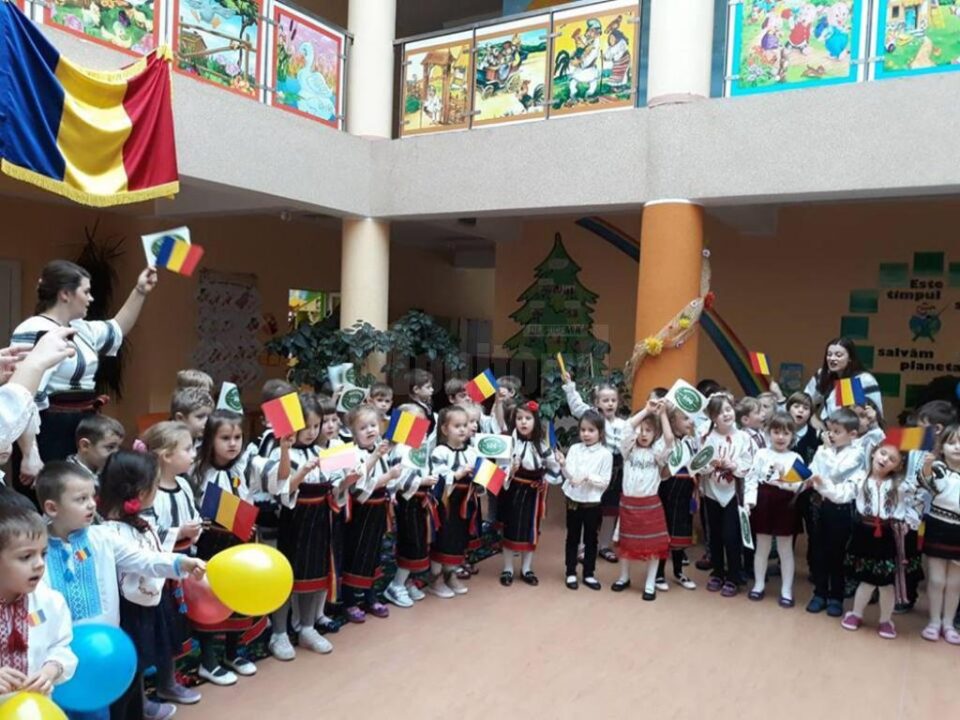 Preșcolarii de la Grădinița „Sf. Ioan cel Nou de la Suceava” au sărbătorit Ziua Bucovinei