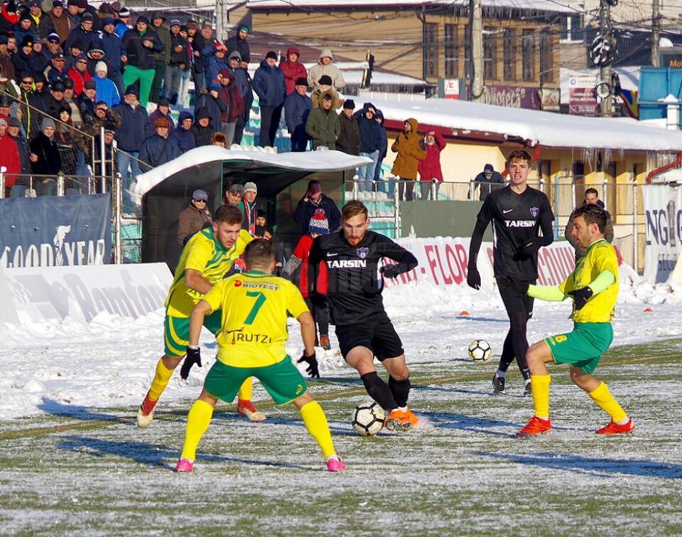Bucovina Rădăuți s-a impus meritat în duelul de pe Areni, cu Foresta