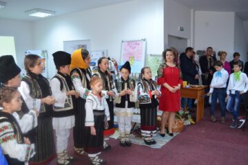 Activități dedicate aniversării a 100 de ani de la Marea Unire, la Școala Nr. 1 Suceava