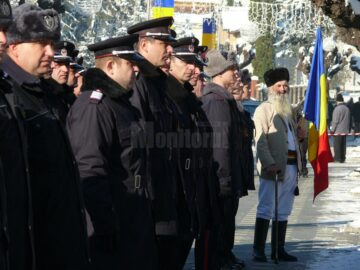 La Fălticeni a fost inaugurat grupul statuar „Altarul Eroilor”
