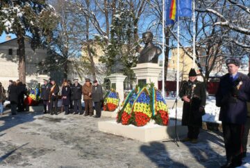 La Fălticeni a fost inaugurat grupul statuar „Altarul Eroilor”