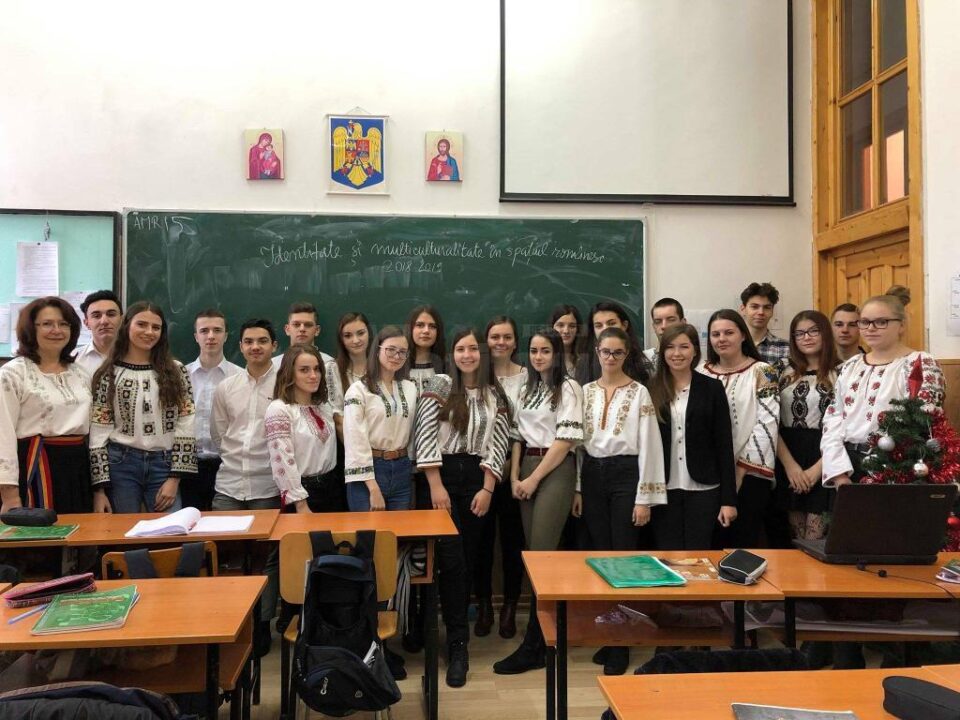 Colegiul „Eudoxiu Hurmuzachi” Rădăuți, la ceasul sărbătorii Marii Uniri