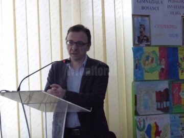 Momente artistice susținute de elevi de la Colegiul „Mihai Eminescu” și lansare de carte, la Biblioteca Bucovinei
