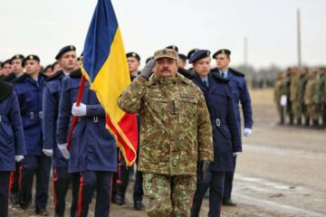 Elevii Colegiului Național Militar din Câmpulung au participat anul acesta, în premieră, la parada militară de la București Foto: Alexandru Helerea