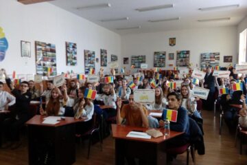 Colegiul „Eudoxiu Hurmuzachi” Rădăuți, la ceasul sărbătorii Marii Uniri
