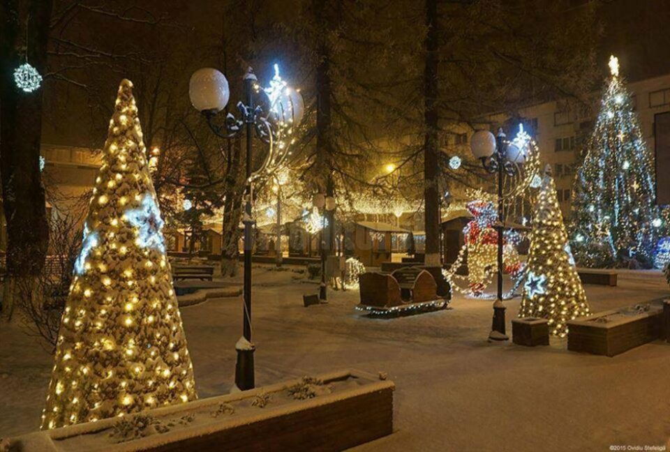 Câmpulungenii sunt invitați la aprinderea luminilor de sărbători