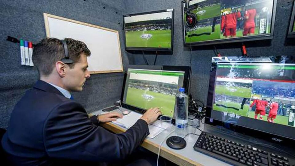 Sistemul VAR este folosit cu succes în alte campionate din Europa