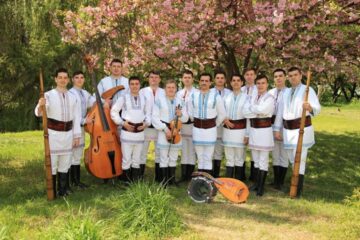 Ansamblul etnofolcloric "Plăieșii"