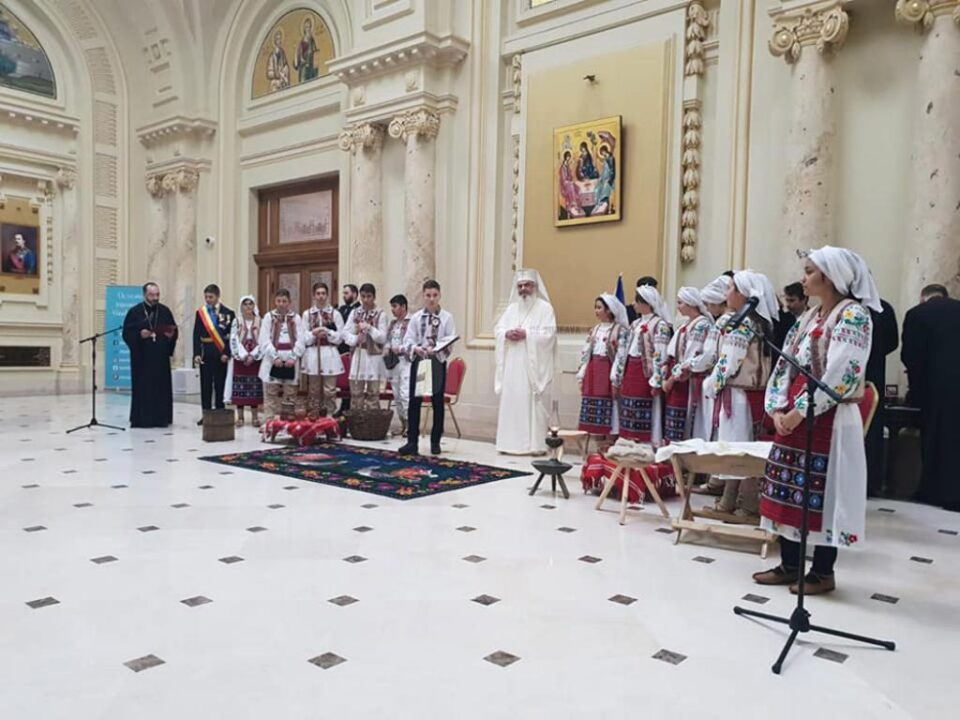 Doi elevi din județ s-au clasat pe primele două poziții ale unui concurs național de creație literară