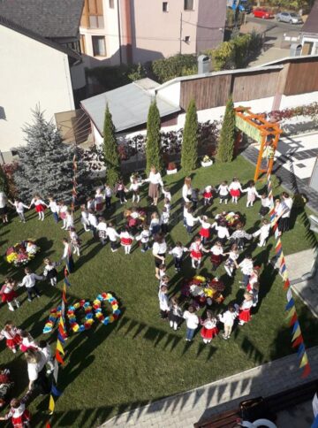 Activități dedicate Centenarului, la Grădinița ,,Așchiuță”