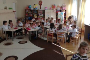 Activități dedicate Centenarului, la Grădinița ,,Așchiuță”