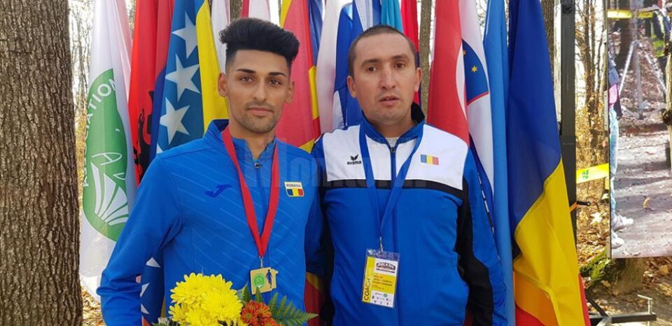Atletul Andrei Dorin Rusu și antrenorul sau de la CSM Dorna Vatra Dornei, Cristian Prâsneac Atletul Andrei Dorin Rusu și antrenorul sau de la CSM Dorna Vatra Dornei, Cristian Prâsneac