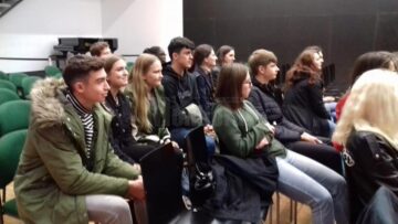 O săptămână densă de experiențe pozitive pentru elevii ambasadori ai Colegiului Național ”Petru Rareș” Suceava în cadrul mobilității din Portugalia a proiectului ”CIVIC” (Coopération Innovatrice Vers l’Interdisciplinarité Civique)