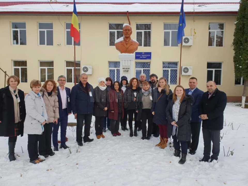 Erasmus+ „The More You Know, The More You Love”, la Liceul Tehnologic Vicovu de Sus Erasmus+ „The More You Know, The More You Love”, la Liceul Tehnologic Vicovu de Sus