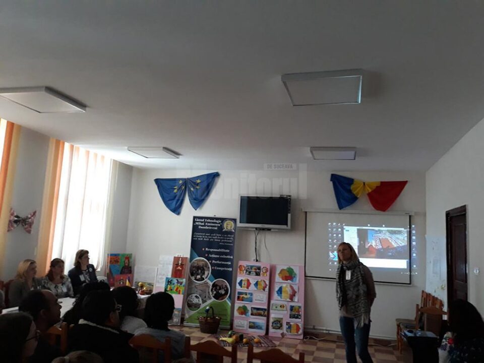 Liceul din Dumbrăveni a găzduit prima reuniune transnațională din cadrul proiectului „Hand to Hand – Together in Europe”