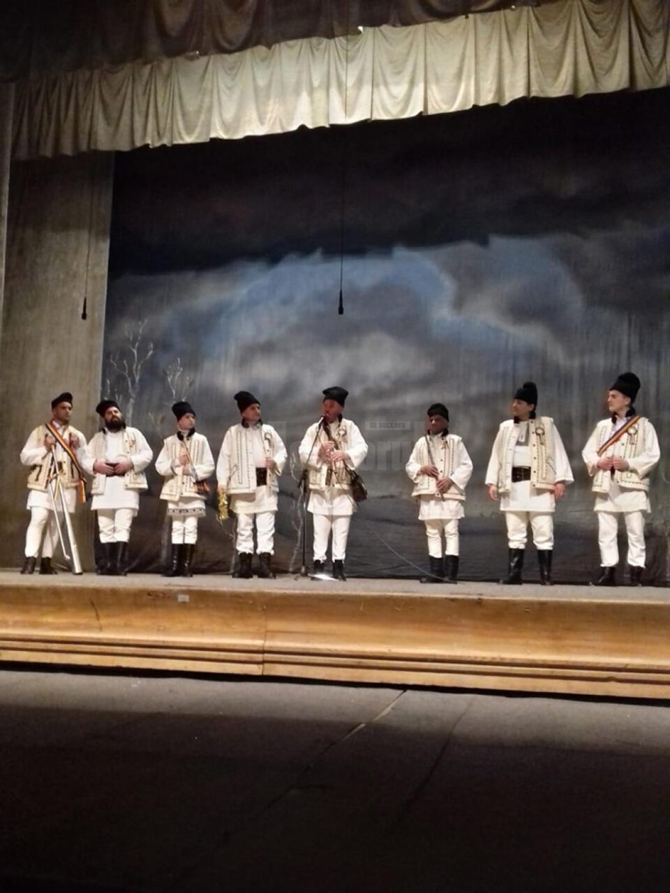 Concert de colinde pe scena Casei de Cultură a Sindicatelor Suceava
