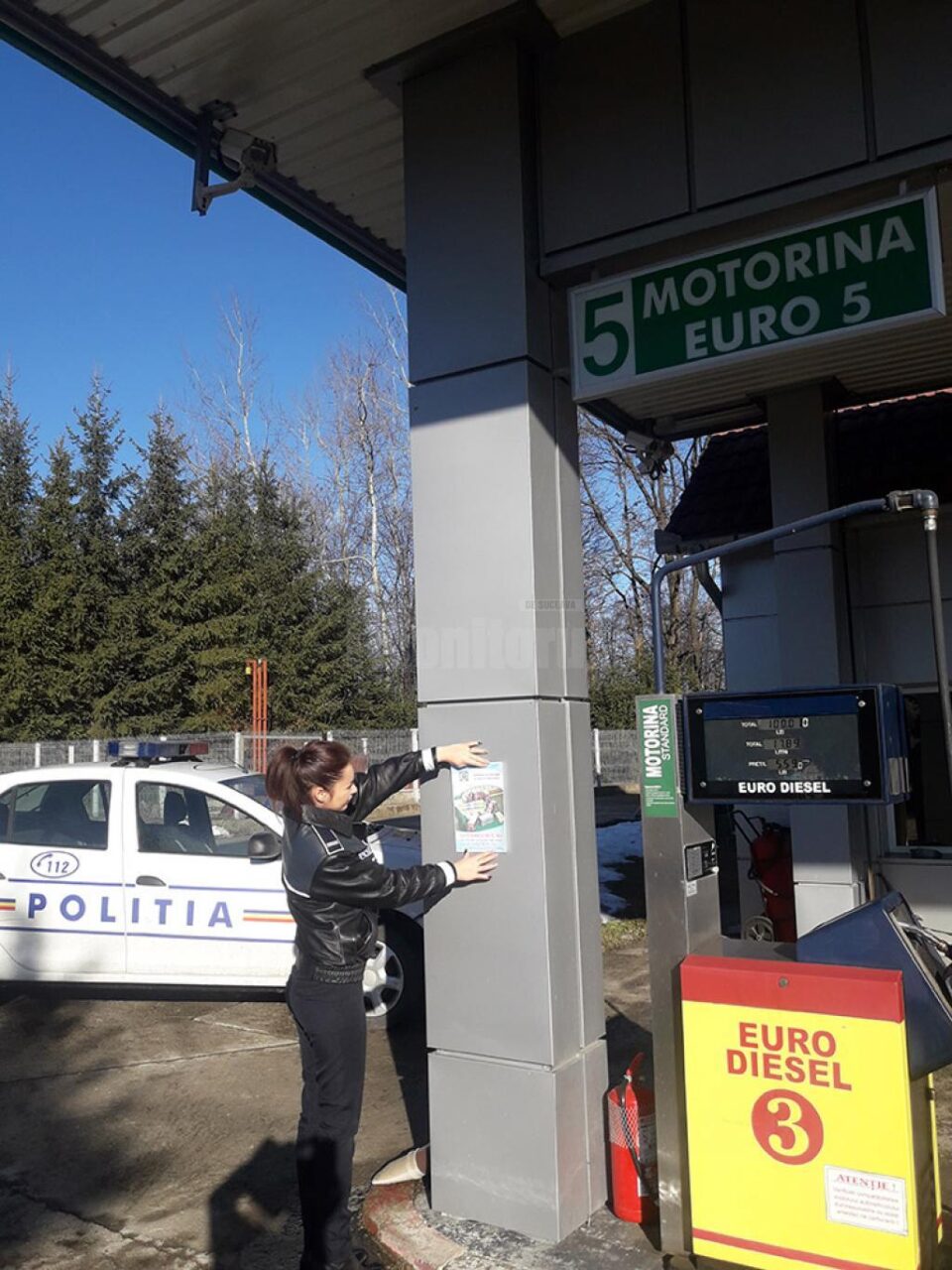 Acțiune de amploare a polițiștilor pentru prevenirea comerțului cu produse pirotehnice