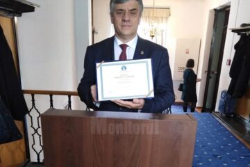 Ioan Pavăl a primit diploma Meritul Academic din partea Academiei Române