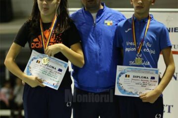 Claudia Costiuc și Alexandru Prâsneac, alături de antrenorul Cristian Prâsneac