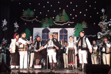 Spectacol pentru copiii din cadrul Serviciilor Multifuncționale pentru Copilul aflat în Dificultate Gura Humorului