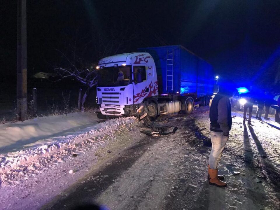 Tirul în care s-a izbit mașina condusă de femeie