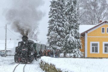 Trenurile Mocăniței vor pleca din Gara CFR Moldovița