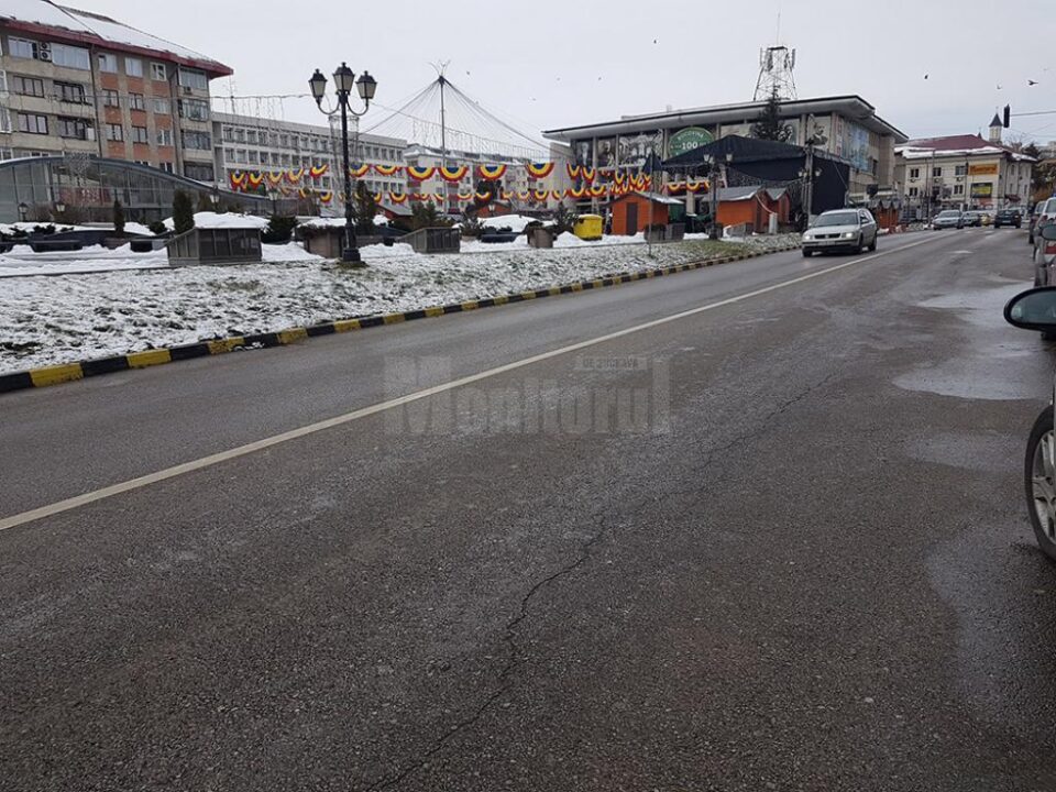 Străzi închise temporar circulației rutiere, în zona centrală a Sucevei