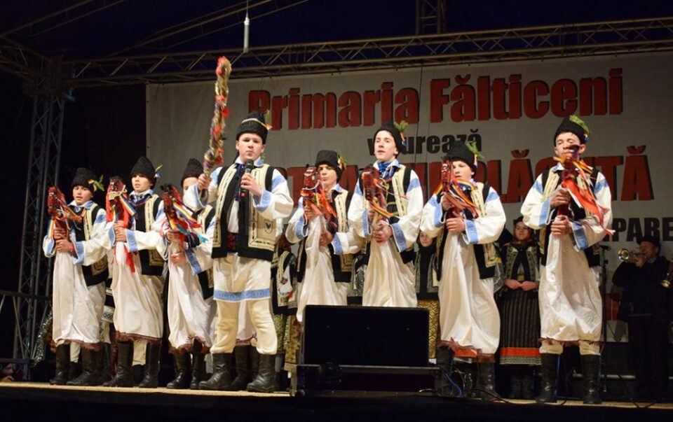 Festivalul de cântece, datini și obiceiuri „Sfântă-i brazda plugului”