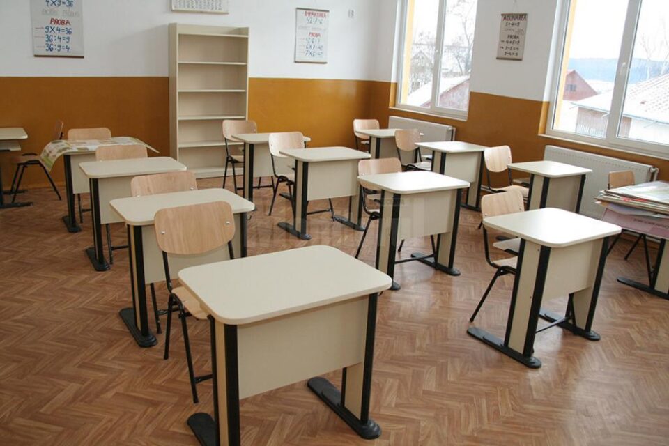 Unitățile de învățământ vor fi desființate din cauza numărului scăzut de elevi