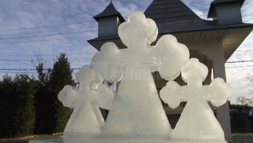 Altar de gheață pentru Slujba de Bobotează la Bosanci