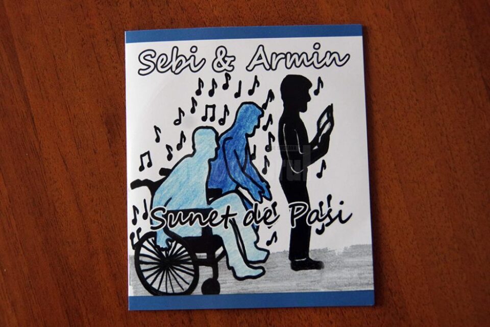 Albumul „Sunet de pași”