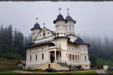 Mănăstirea Slătioara