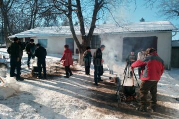 „Pomana porcului” pentru „bunicii” de la Căminul pentru Persoane Vârstnice Solca