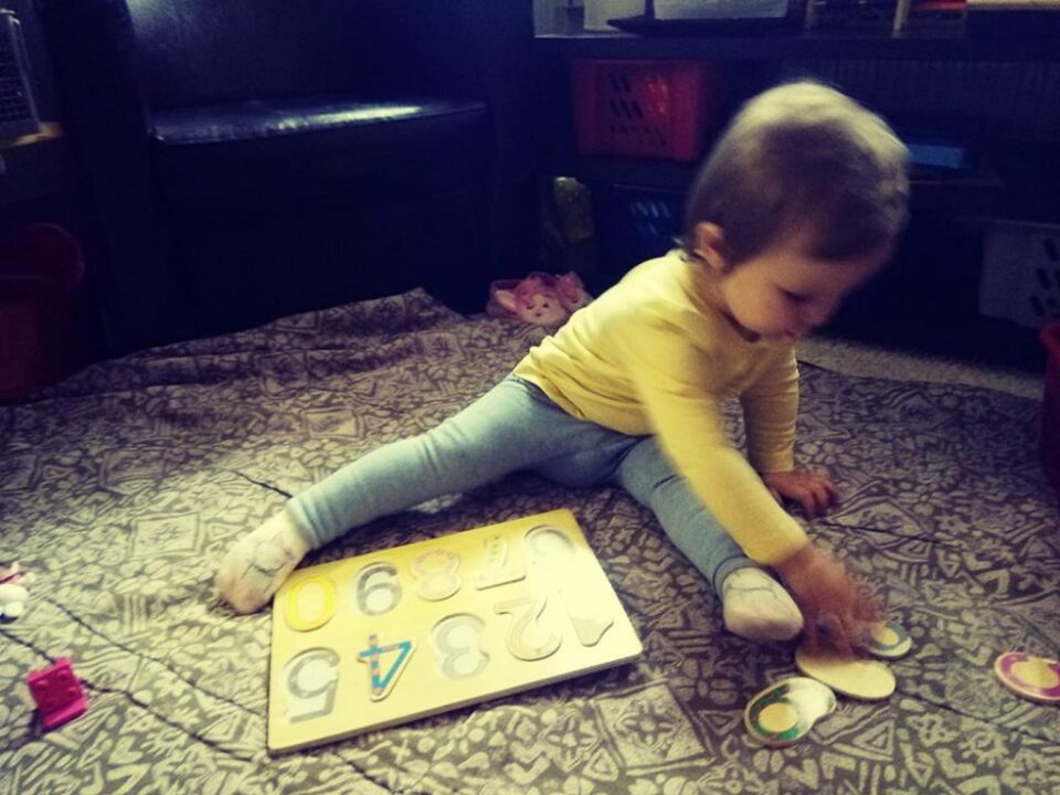 Fotografia făcuta Larisei de mama ei, în dimineața zilei de 14 noiembrie 2018, cu câteva ore înainte de accident. Foto: Facebook Victor Maniliuc Fotografia făcuta Larisei de mama ei, în dimineața zilei de 14 noiembrie 2018, cu câteva ore înainte de accident. Foto: Facebook Victor Maniliuc