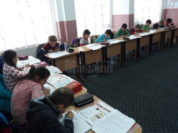 Peste 490 de persoane defavorizate din județul Suceava, sprijinite de Fundația FARA