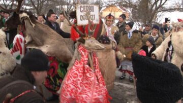 Parada obiceiurilor de iarnă la Drăgușeni, de Anul Nou pe stil vechi