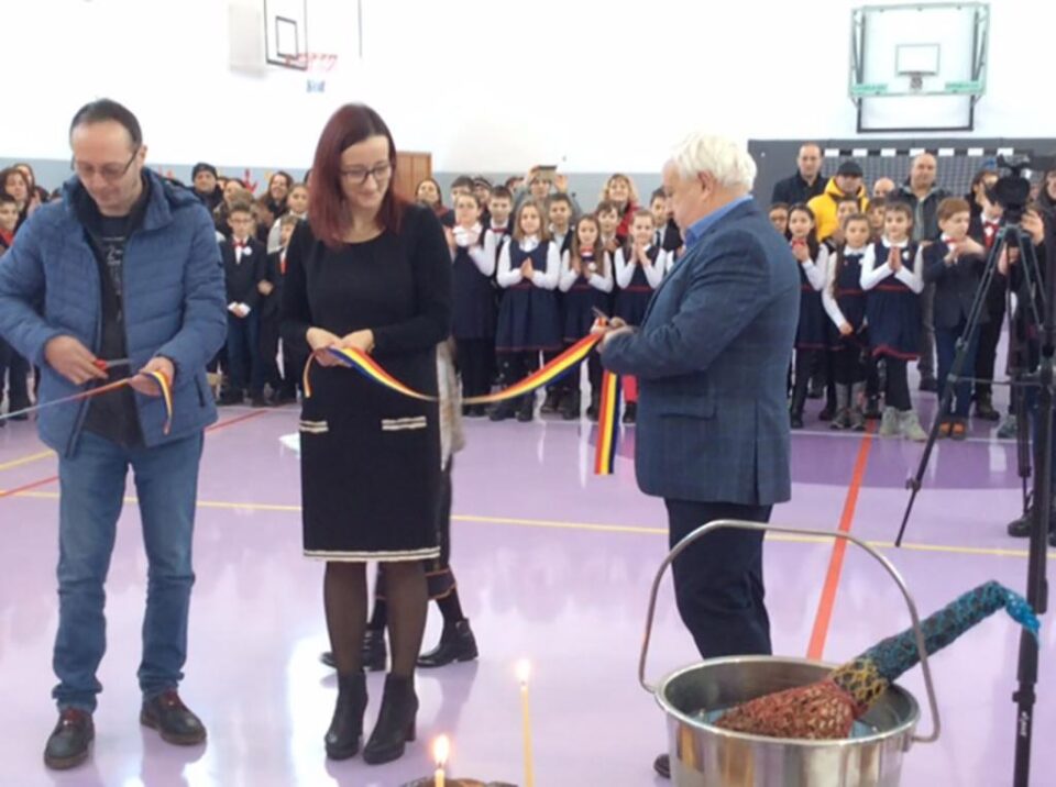 Sala de sport de la Școala „Mihai Eminescu” a fost reabilitată