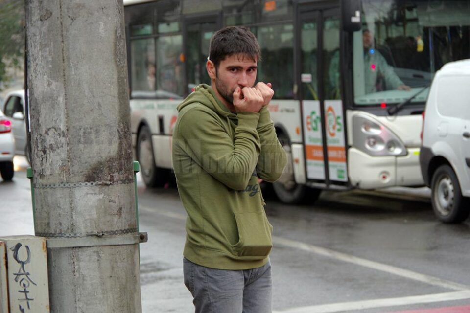 Tânărul șofer, șocat după producerea accidentului