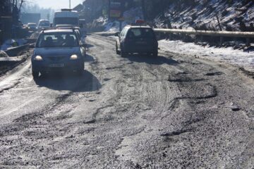 Așa arată drumul la urcarea spre Șcheia