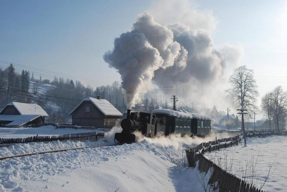 Locomotivele vor șuiera a plecare de doua ori pe zi, la orele 10.00 și 14.00, din Gara CFR Moldovița