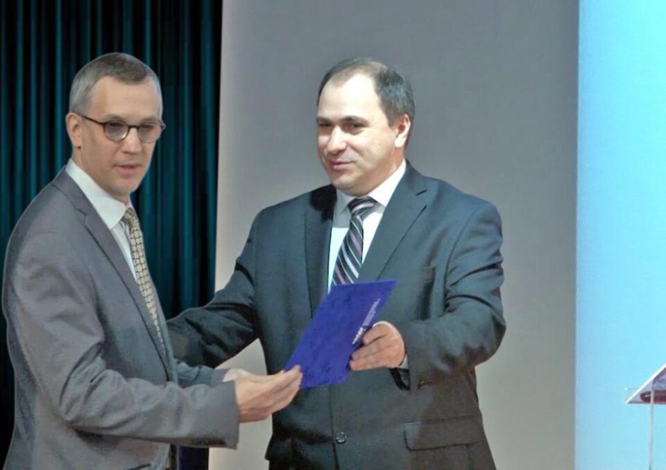 Olivier Bouriaud, alături de prorectorul Mihai Dimian