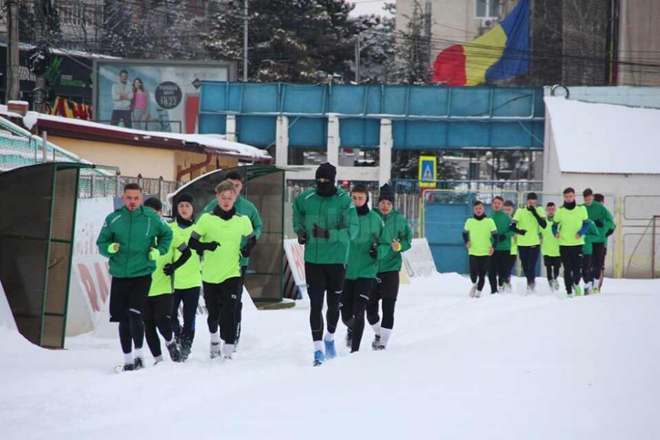 Mulți tineri jucători la reunirea Forestei