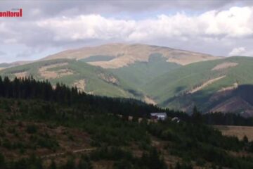 La poalele Giumalaului