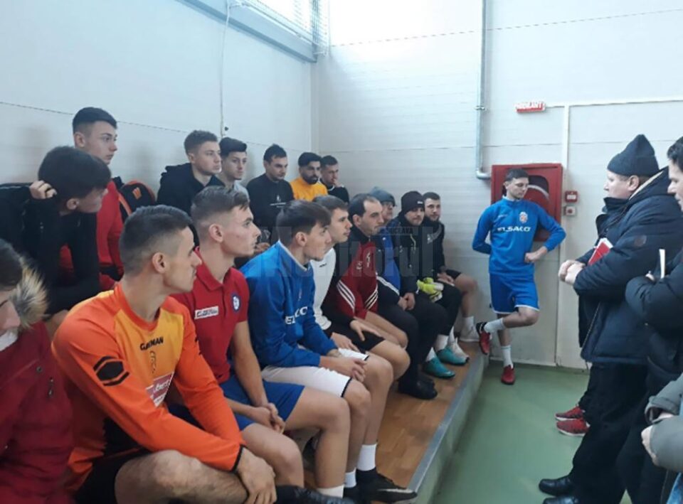 Primul antrenament al fălticenenilor a avut loc în sală