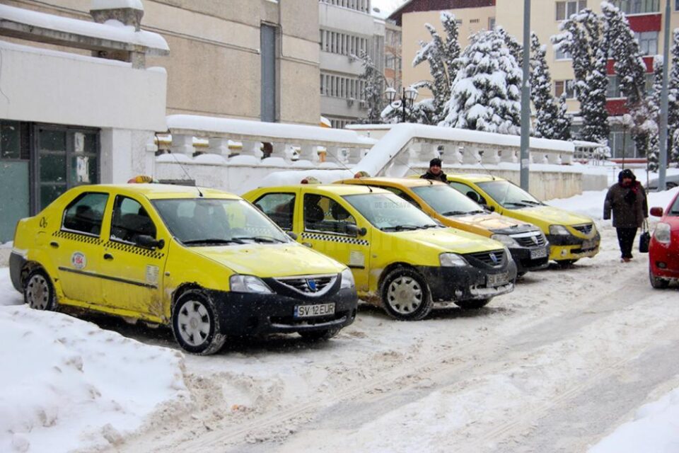 Cei 400 de taximetriști suceveni riscă noi amenzi, conform proiectului de hotărâre