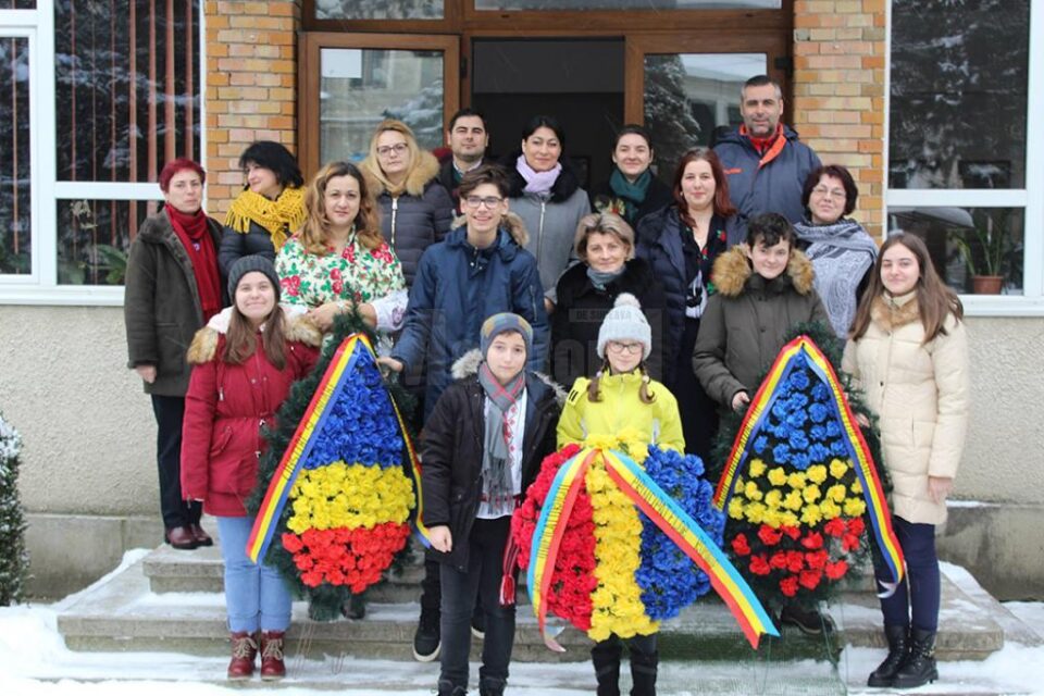 Mica Unire, sărbătorită la cea mai veche instituție de învățământ din zona Fălticeni, Școala „Alexandru Ioan Cuza”