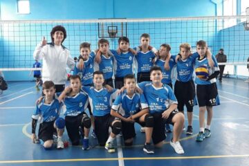Echipa de minivolei CSS Nicu Gane Fălticeni, antrenor Diana Florișteanu