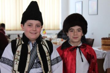 Copiii de la Așezământul „Sf. Ierarh Leontie” Rădăuți au sărbătorit Unirea Principatelor Române