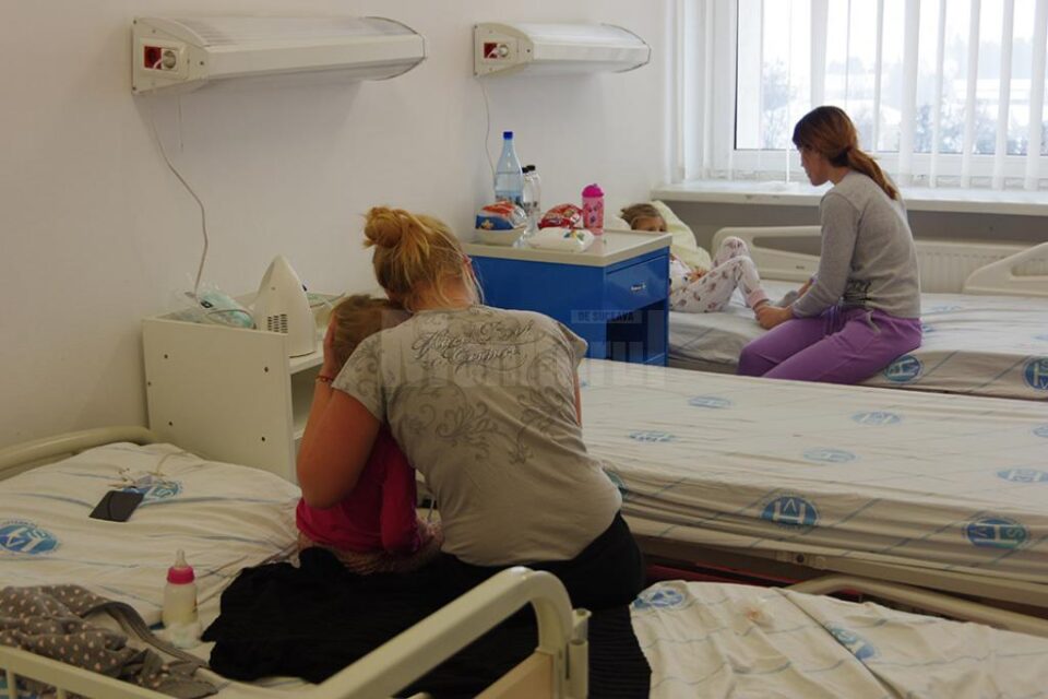 Copii internați la Pediatrie, în Spitalul de Urgență Suceava